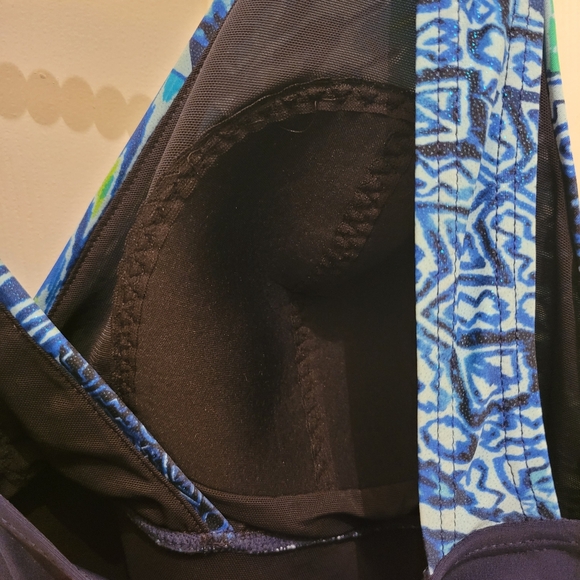 Malibu vintage style one piece plus size women's swimsuit - Picture 7 of 9